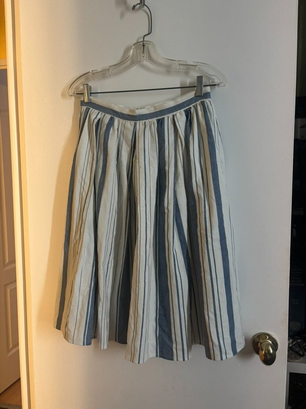 White and blue striped midi skirt (linen look)